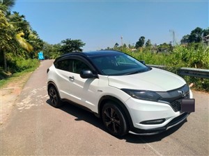 Rent a car honda Vezel