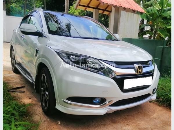 Rent a car honda Vezel