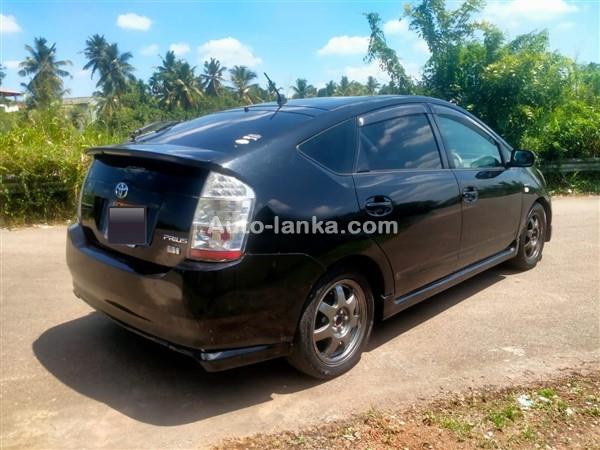 Toyota Prius car for Rent