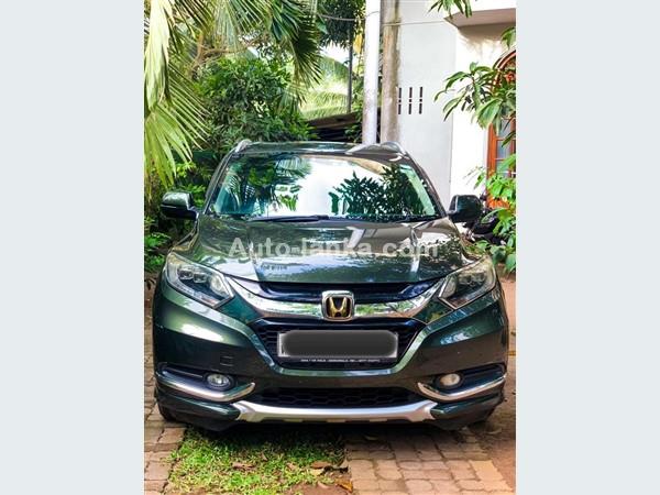 Rent a car honda Vezel