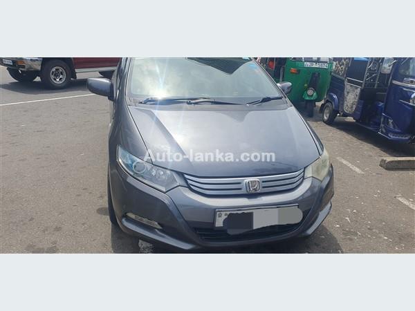 Honda Insight for Rent