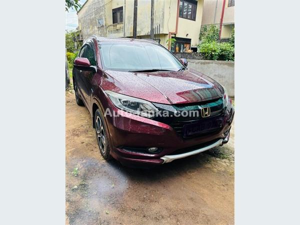 Honda Vezel for Rent