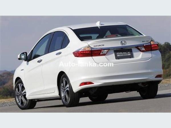 HONDA GRACE HYBRID FOR RENT