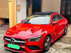 Mercedes Benz CLA 200