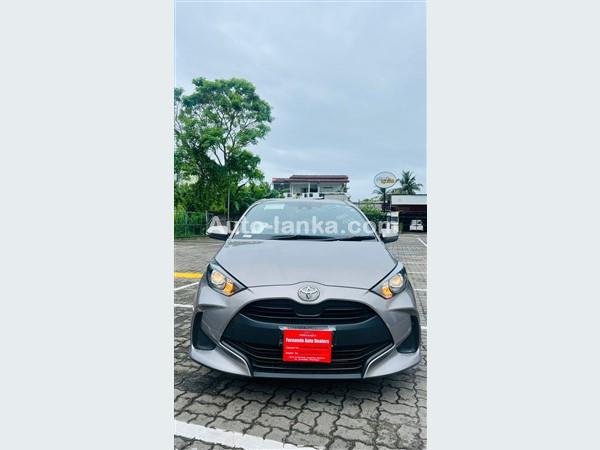 TOYOTA YARIS FOR RENT 2025