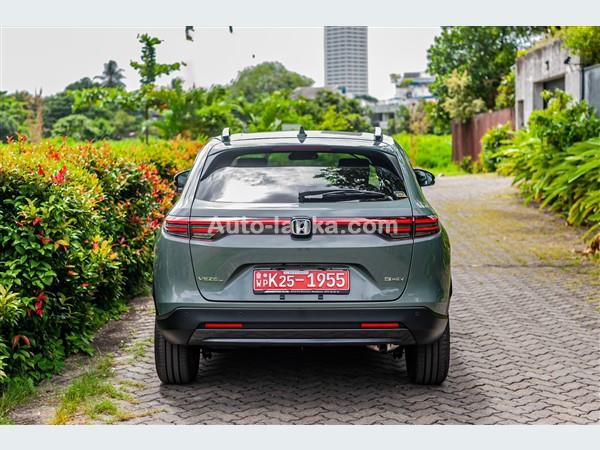 Honda Vezel Z GRADE 2025 SUV  long-term (only)