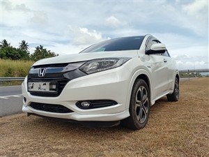 Rent a car honda Vezel