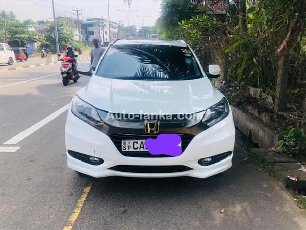 Honda Vezel for Rent