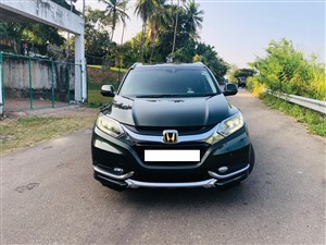 Rent a car honda Vezel