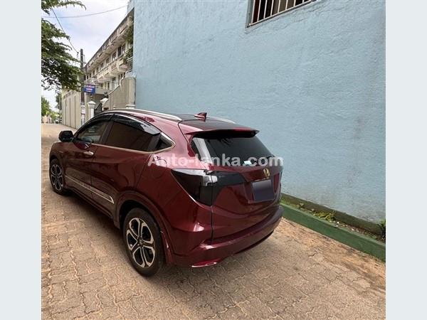 Rent a car honda Vezel