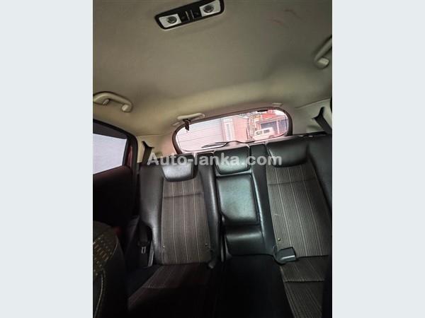 Rent a car honda Vezel