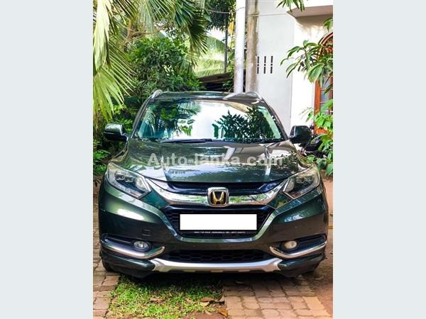 Rent a car honda Vezel