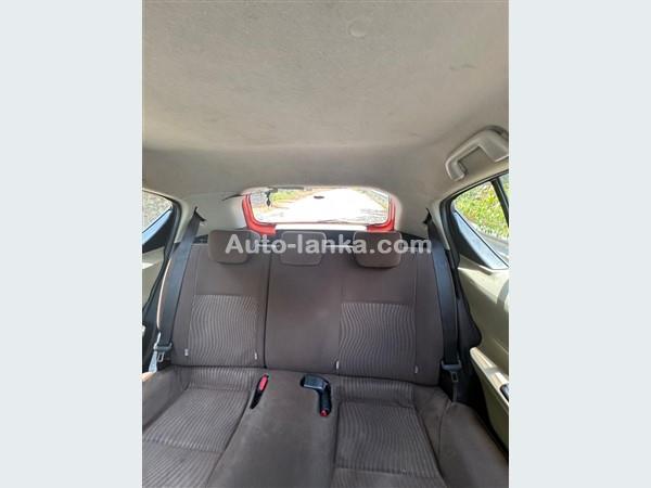 Rent a Car Toyota Aqua