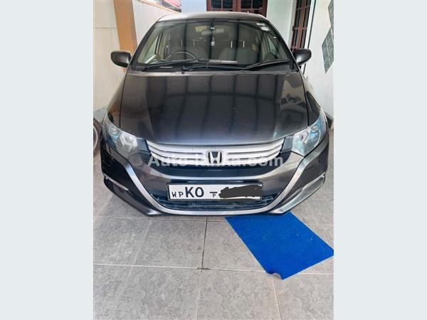 Honda Insight  For Rent