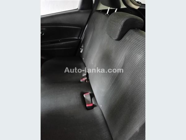 TOYOTA VITZ FOR LONG TERM RENT