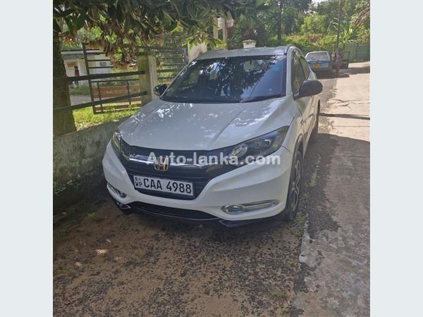 Honda Vezel for Rent