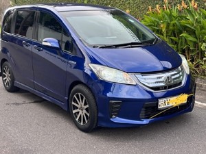 Honda Freed 7 Seater