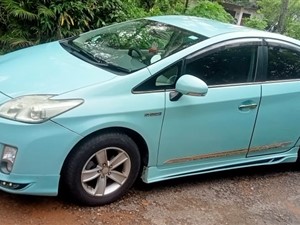 Prius 3rd for Rent