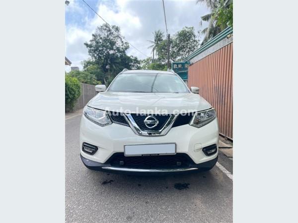 RENT A CAR - Nissan X Trail