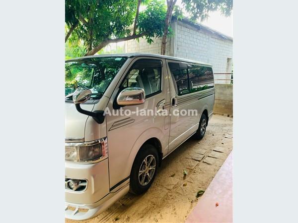 TOYOTA KDH AVAILABLE FOR RENT