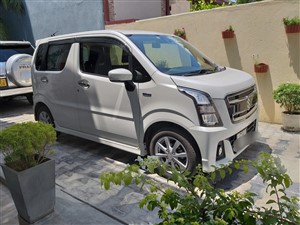 SUZUKI stingray available for rent