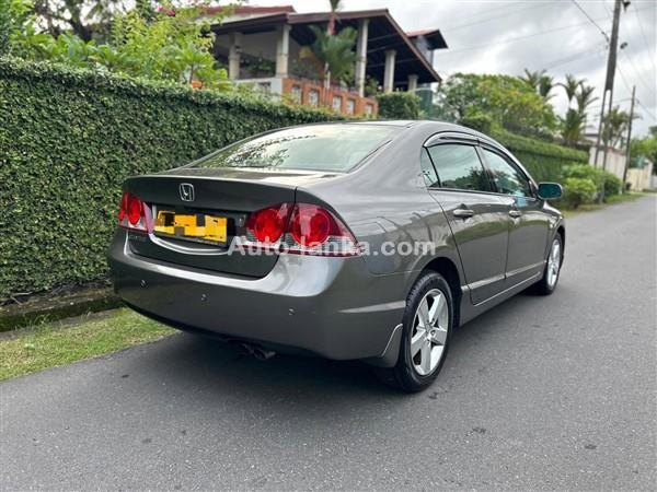 Honda Civic Hybrid Car for Rent - Car Rental
