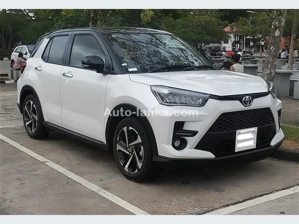 Toyota Raize 1200cc Hybrid for Rent
