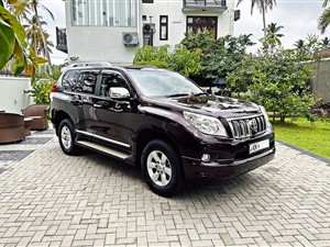 toyota-land-cruser-prado-150-2010-jeeps-for-sale-in-gampaha